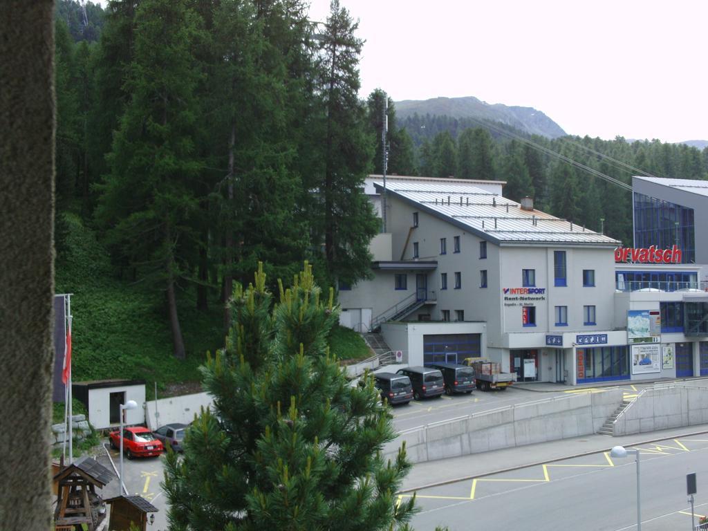 Hotel B&B Susom Surlej ซิลวาปลานา ภายนอก รูปภาพ