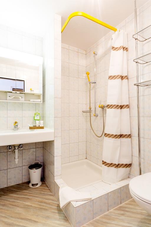 Hotel B&B Susom Surlej ซิลวาปลานา ภายนอก รูปภาพ